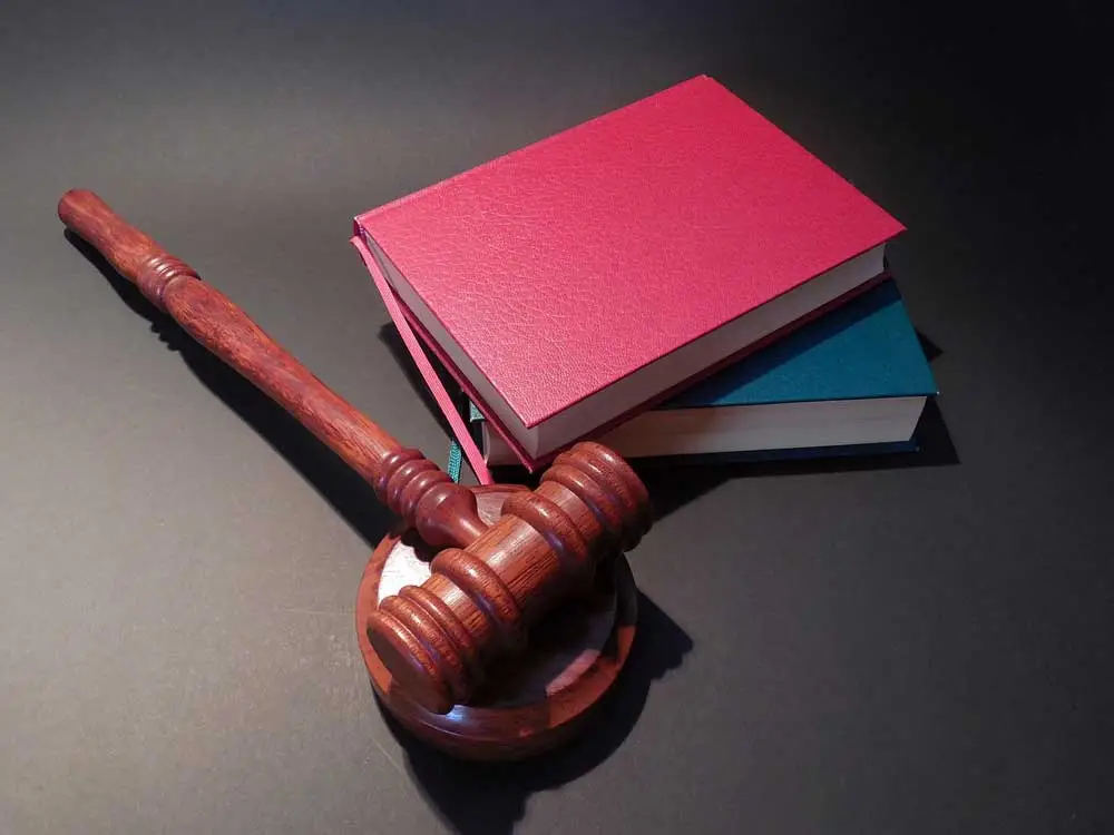 Evacuare avocat Baia Mare